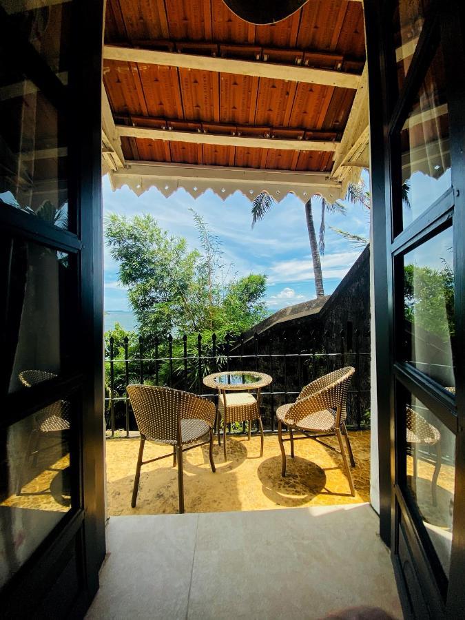 Fort Tiracol Heritage Hotel Arambol Bagian luar foto