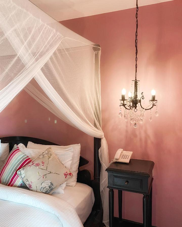 Fort Tiracol Heritage Hotel Arambol Bagian luar foto